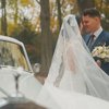 Deretan Potret Terbaru Pernikahan Gracia Indri di Belanda, Ciuman Romantis di Bawah Daun Gugur