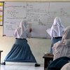 12 Kelakuan Nyeleneh Siswa Siswi di Sekolah, Bikin Rindu Suasana Kelas