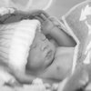 10 Potret Baby Rayyanza dengan Berbagai Pose, Imut dan Gemesin Sejak Lahir!