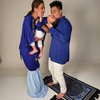 Potret Baim Wong Foto Bareng Keluarga Kecilnya Tanpa Baby Kenzo, Tingkah Kiano Gemesin Banget!