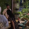 Baru Datang di Indonesia, 10 Potret Aditya Zoni Kenalkan Kekasi Barunya Yasmine Pada Ammar Zoni dan Irish Bella 