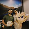 Ulang Tahun ke-26, Ini 5 Potret Anya Geraldine Dapat Surprise Bunga dan Kue Cantik dari Pacar