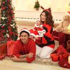 7 Gaya Pemotretan Keluarga Felicya Angelista dan Caesar Hito Untuk Sambut Natal, Baby Bible Lucu Banget