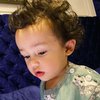 Potret Terbaru Baby Saka Anak Ussy Sulistiawaty, Makin Bikin Gemas dengan Rambut Keritingnya!