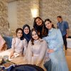 10 Potret Kedekatan Syifa Hadju dan Rizkina Nazar Kakak Rizky Nazar, Saling Dukung Satu Sama Lain