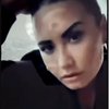 Makin Ekstrem, Ini Potret Terbaru Demi Lovato dengan Rambut Botaknya