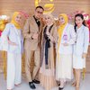 10 Potret Terbaru Dokter Reza Gladys Kakak Ipar Siti Badriah yang Miliki Body Langsing Meski Sudah 4unya 4 Anak