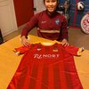 10 Potret Shalika Aurelia, Pesepak Bola Wanita Indonesia Pertama yang Tembus Liga Eropa