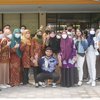 7 Potret Fadil Jaidi Tampil Beda Saat Jadi Guru di Lombok