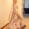 8 Potret Ayu Ting Ting dengan Gaun ala India Bermotif Bunga yang Terlihat Anggun nan Cantik