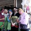 Jadi Istri Wagub, Ini 7 Potret Arumi Bachsin Belanja ke Pasar Tradisional, Lancar Bahasa Jawa Lho