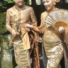 10 Potret Pre Wedding Venna Melinda dan Ferry Irawan dengan Pakaian Adat Bali, Anggun Berhijab