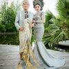 6 Gaya Bella Shofie dan Suami pakai Baju Adat Bali, Berasa Prewedding Lagi