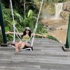 9 Potret Nisya Ahmad yang Mendadak Liburan ke Bali, Honeymoon Gemas Lagi Bareng Suami 