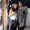10 Potret Sarah Diorita, Istri Bule Eross Sheila On 7 yang Cinta Budaya dan Lancar Bahasa Indonesia