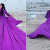 Potret Ria Ricis Kenakan Gaun Ungu Super Megah di Cappadocia, Disebut Terong Berjalan!