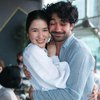 Kembali Main Film Bareng, Ini Potret Kebersamaan Reza Rahardian dan Laura Basuki yang Udah Jadi Bestie Sejak Lama