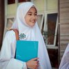 11 Potret Rania Dzaqira Anak Gadis Ifan Seventeen yang Tengah Mondok Jadi Santri, Cantik Berhijab!