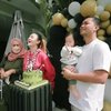 11 Potret Zaskia Gotik Beri Surprise Ulang Tahun Suami, Sewa Vila Super Mewah dan Meriah
