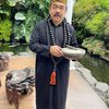 10 Tingkah Adam Suseno Suami Inul Daratista yang Bikin Ngakak, Mulai Dari Pawang Hujan sampai Prajurit Korea