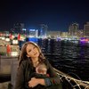 Potret Kenzo Temani Paula Verhoeven Kerja ke Dubai, Selalu Nyaman dan Enjoy di Pelukan Mama