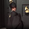 Potret Billie Eilish di Grammy 2022, Serba Hitam Beri Kesan Misterius
