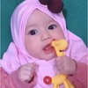 10 Potret Baby Alusha Anak Aldi Taher, Gemes Berpipi Tembem dan Sering Berhijab