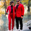 Mirip Pasangan Mafia, Ini Potret Kompak Fuji dan Thariq Halilintar yang Pakai Setelan Jas Merah Hitam