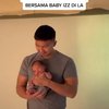 7 Momen Nikita Willy dan Baby Izz Pemotretan Keluarga di LA, Kompak Cuma Pakai T-Shirt Simpel Banget!