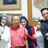 Potret Buka Bersama Keluarga Besar Alyssa Soebandono, Tetap Harmonis Meski Sang Kakak Beda Keyakinan