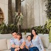 Potret Bahagia Rachel Vennya dan Niko Rayakan Lebaran yang Kompak Pakai Baju Couple, Netizen: Yaudahlah Rujuk Ajaaa