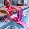 Gaya Ria Ricis Menyelam ala Mermaid dalam Kondisi Hamil, Nekat Setelah Sempat Masuk IGD