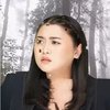 Potret Beauty Vlogger Clarissa Puteri Dandan Ala Badarawuhi, Totalitas Pakai Ular Asli!