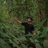 The Real Tarzan, Ini 10 Pesona Andrew Kalaweit Pencinta Alam yang Tinggal Sendiri di Hutan Kalimantan