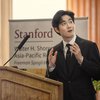 Potret Suho EXO Pidato di Stanford University, Serasa Fan Meeting Bareng EXO-L