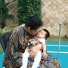 10 Potret Baby Ameena Main di Rumah Sang Nenek, Seru-Seruan Bareng Krisdayanti dan Tante Amora Nih!