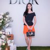9 Potret Yuki Kato Hadiri Event dari Dior, Penampilannya Memukau Bak Supermodel Dunia