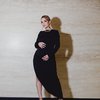 Bumil Tetap Stylish, Intip 10 Potret Zaskia Gotik Gunakan Dress Anggun Semasa Kehamilan