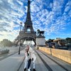 11 Potret Rizky Billar Kenakan Baju Couple dengan Lesti Kejora di Paris, Mesra Bak Remaja Pacaran
