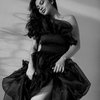 Intip 15 Pesona Kecantikan Ariel Tatum di Photoshoot Terbaru, Pamer Body hingga Pakai Dress Nerawang!