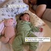 11 Pose Artis Saat Tidur dengan Anaknya, Meski Sambil Mangap tapi Pesonanya Gak Luntur!