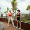 10 Potret Nikita Mirzani Pantau Lokasi Beach Club Barunya, Tampil Santai dengan Outfit Ketat