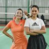 Bakal Lawan Raisa-Anya Geraldine, Ini 10 Potret Hesti Purwadinata dan Erika Carlina Latihan Badminton