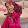 Bikin Pangling, Ini 11 Potret Cantik Jeje TikTok dengan Hijab yang Cantik Banget!