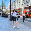 Deretan Momen Liburan Keluarga Nisya Ahmad di London, Jalan Bareng Anak Berasa Teman Sendiri!