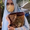 Bikin Pangling, Ini 5 Pesona Yuni Shara Pakai Gamis dan Hijab Syari yang Cantik Banget