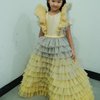 10 Potret Gaya Cewek Kue Ala Thalia Onsu, Kecil-Kecil Pesonanya Bak Model Profesional!