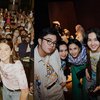 Potret Angga Yunanda dan Iqbaal Ramadhan Saat Gala Premiere Film Mencuri Raden Saleh, Duo Ganteng Satu Frame!