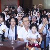 Ikut Seru di Pesta Ulang Tahun Ibu, Ini Deretan Potret Ameng dan Ara Anak Ussy Sulistyawati Cosplay Jadi Siswi SMP