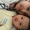 Jarang Disorot, Ini Potret Olivia Zalianty dan Suami Momong Baby Hydro Anak Semata Wayangnya